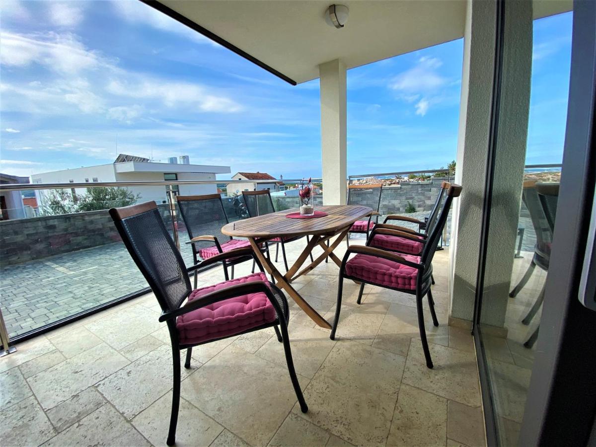 Villa M - Your Business & Holiday Apartment In Sibenik Luaran gambar