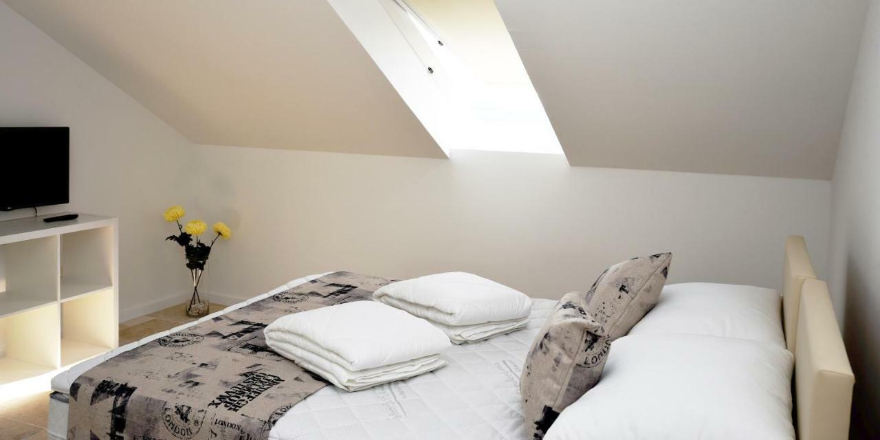 Villa M - Your Business & Holiday Apartment In Sibenik Luaran gambar