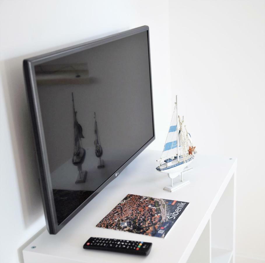 Villa M - Your Business & Holiday Apartment In Sibenik Luaran gambar